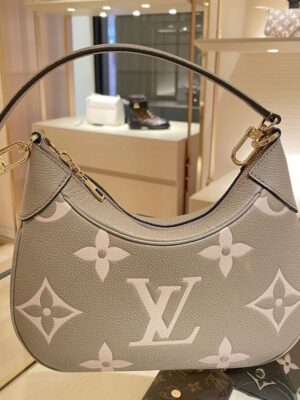 LOUIS VUITTON BAGATELLE BAG