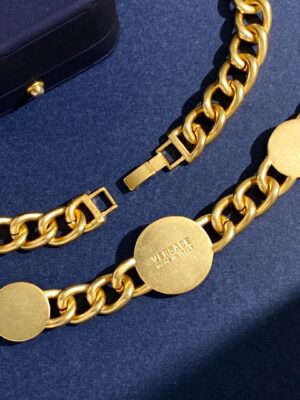 👸🏻👸🏻 Versace Medusa Necklace 👸🏻👸🏻