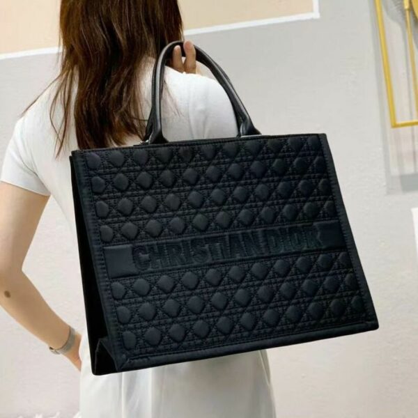 ```CHRISTIAN DIOR
   NOTEBOOK TOTE BAG