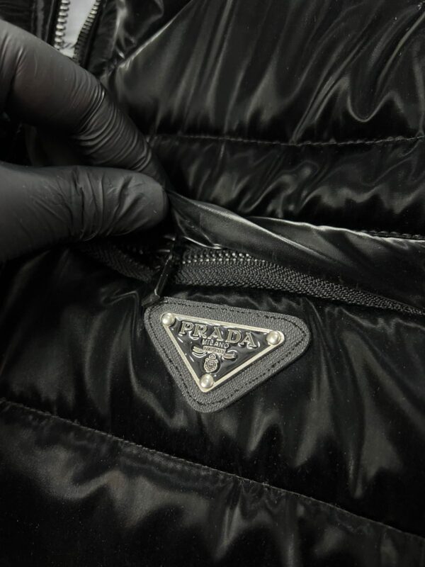 PRADA IMPORTED ZIPPER PUFFER