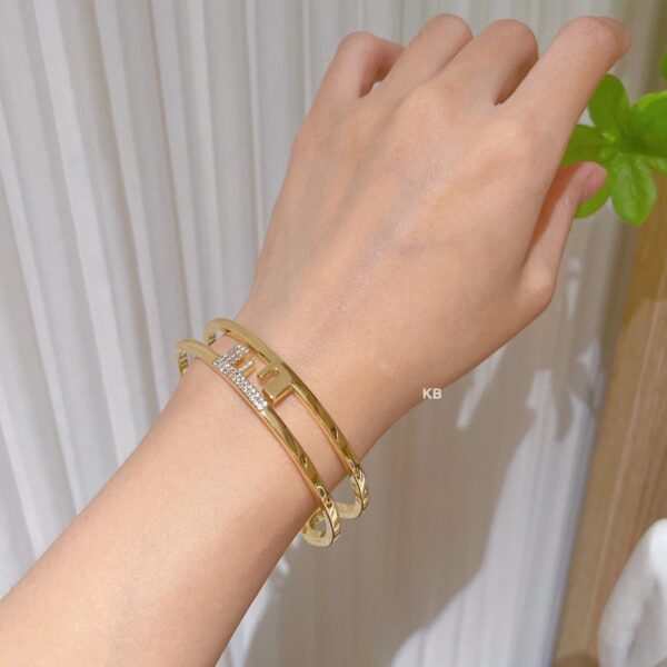 FENDI Fendi O'Lock Studded Bracelet