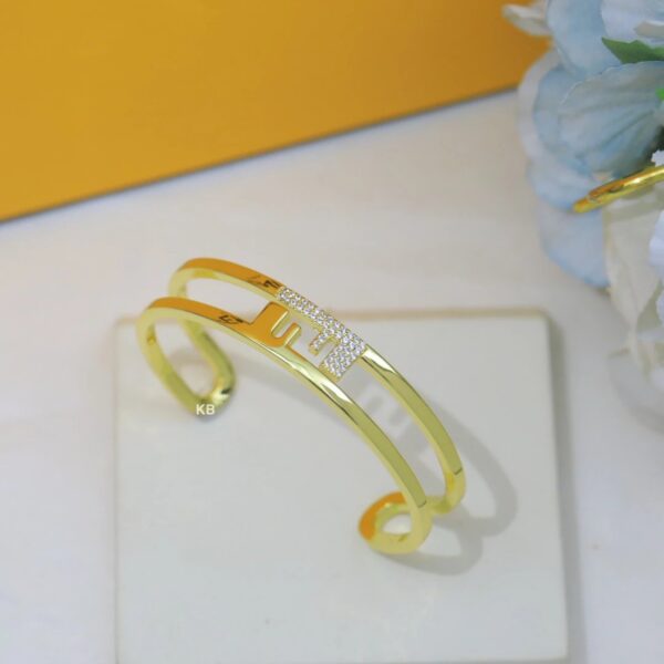 FENDI Fendi O'Lock Studded Bracelet