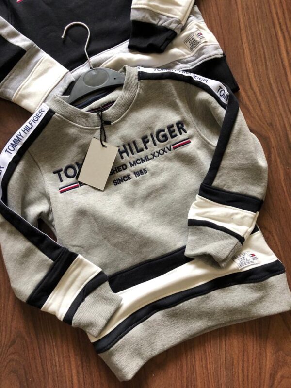 TOMMY PREMIUM SWEATSHIRTS