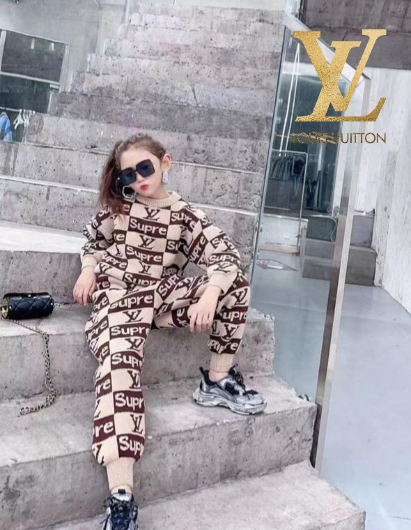 LOUIS VUITTON IMPORTED WOOLEN TRACKSUIT FOR GIRLS