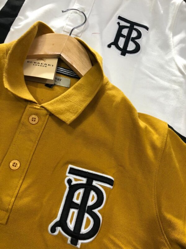 BURBERRY PREMIUM T-SHIRT