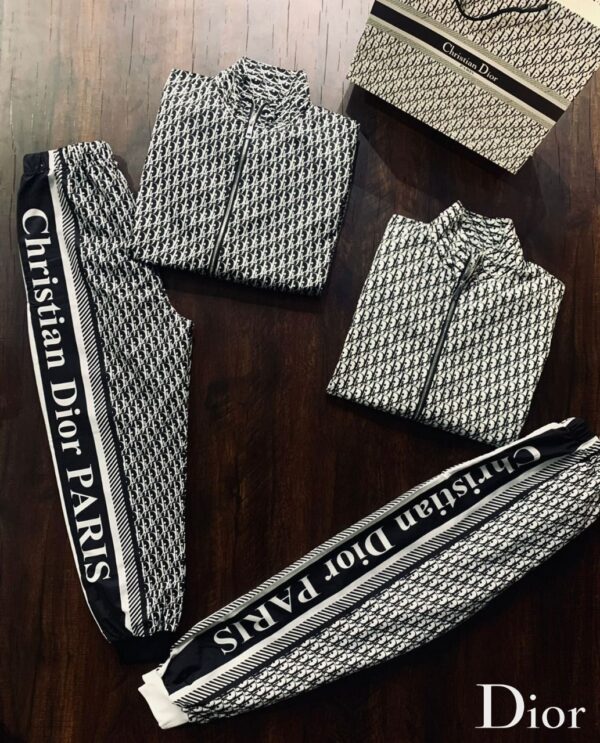 DIOR EXCLUSIVE TRACKSUIT FOR MEN'S