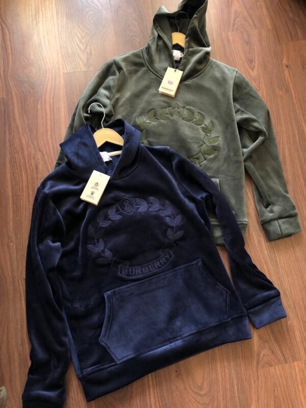 BURBERRY EXCLUSIVE VELVET SWEATSHIRTS