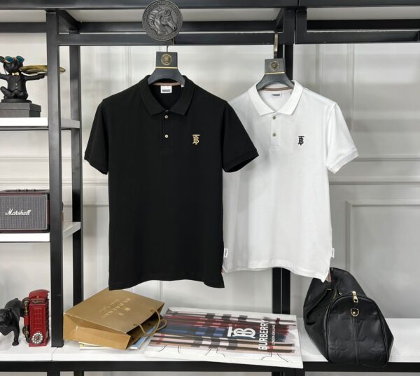 BURBERRY SUPERIOR COLLAR T-SHIRT