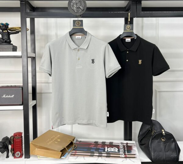 BURBERRY SUPERIOR COLLAR T-SHIRT