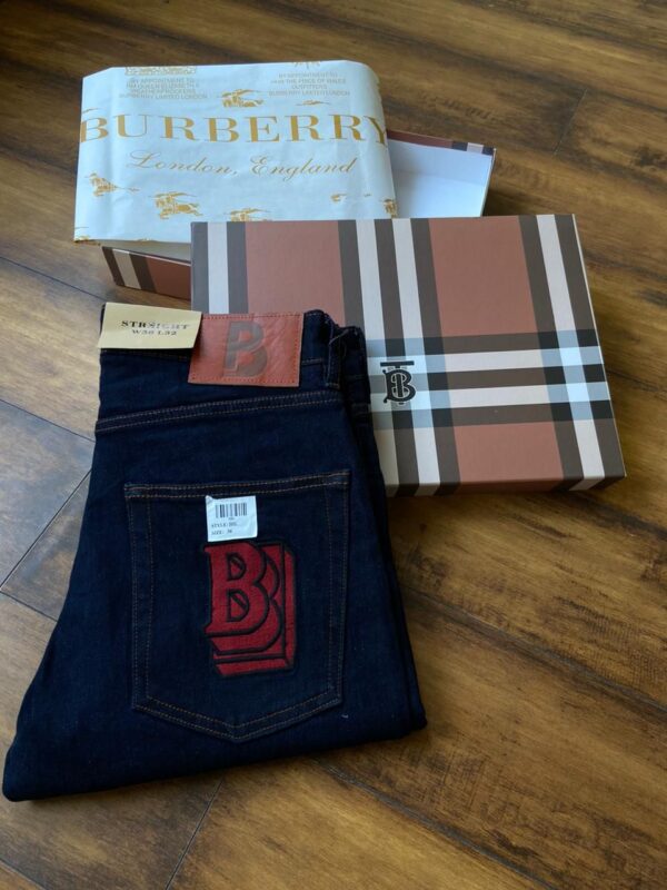 BURBERRY PREMIUM LYCRA DENIM
