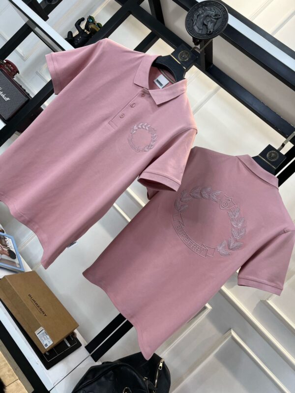 BURBERRY SUPERIOR COLLAR T-SHIRT