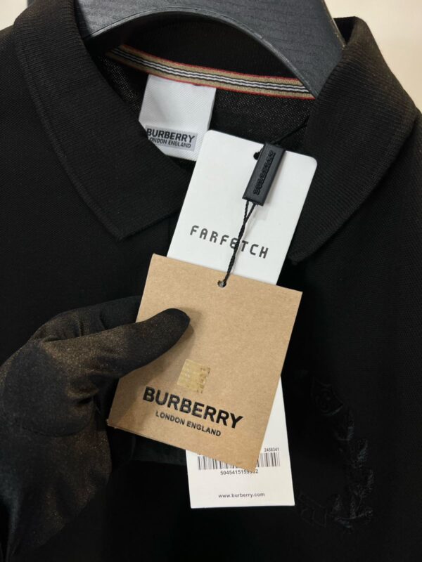 BURBERRY SUPERIOR COLLAR T-SHIRT