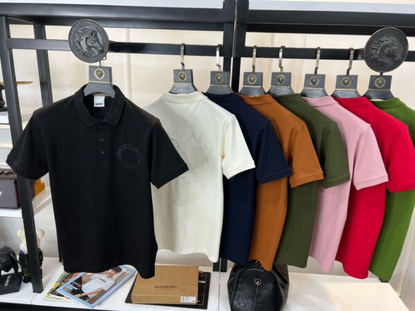 BURBERRY SUPERIOR COLLAR T-SHIRT