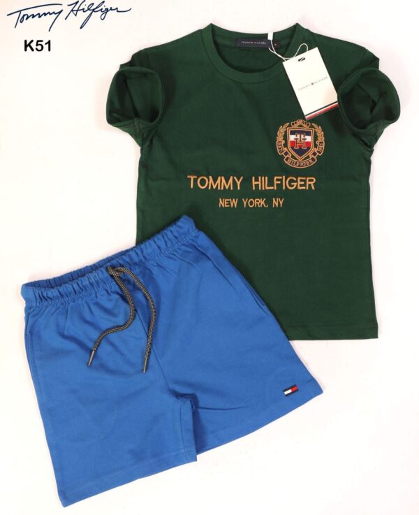 TOMMY BOYS T-SHIRTS & SHORTS SET