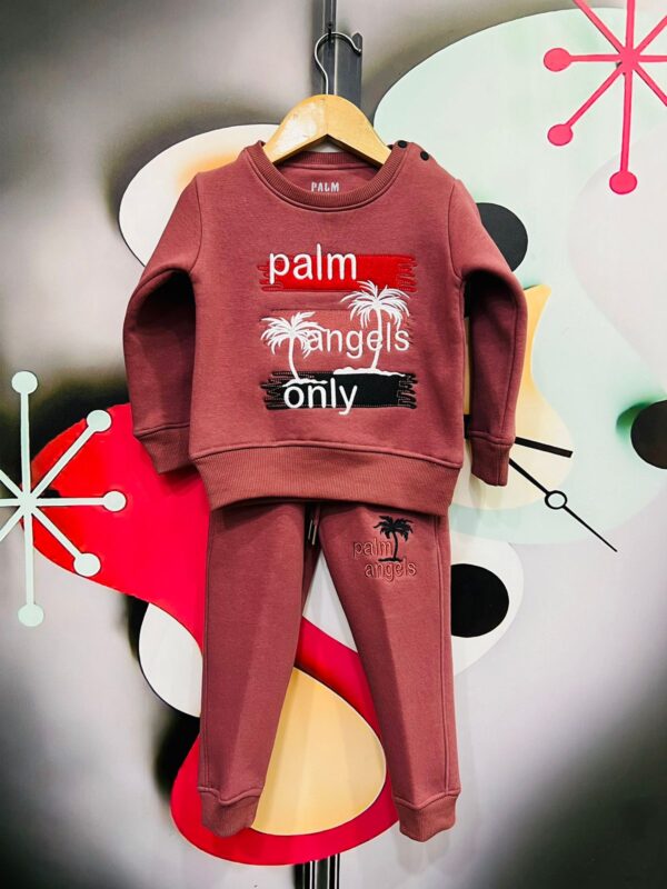 EXCLUSIVE TRACKSUIT FOR KIDS