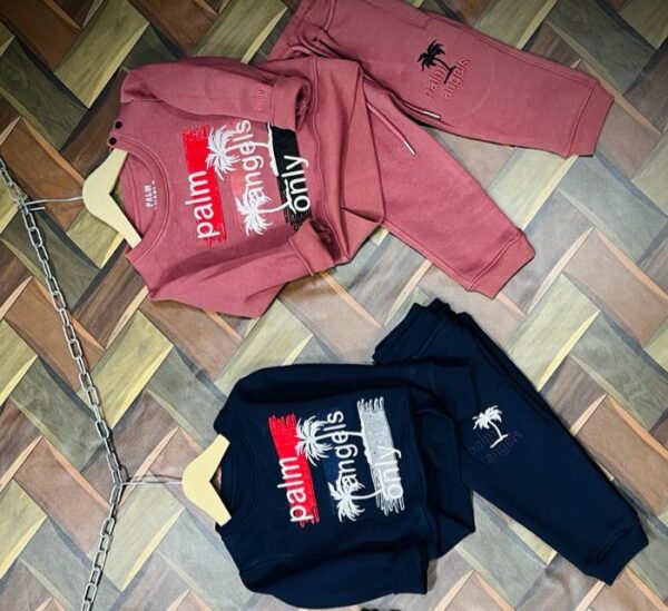 EXCLUSIVE TRACKSUIT FOR KIDS