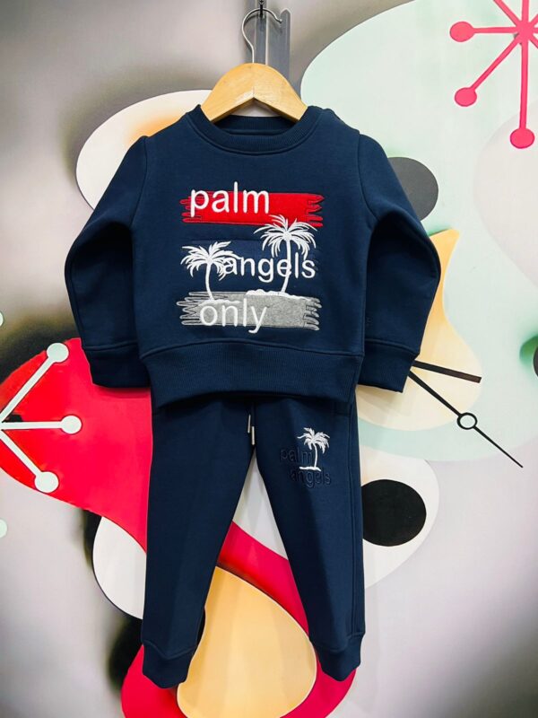 EXCLUSIVE TRACKSUIT FOR KIDS