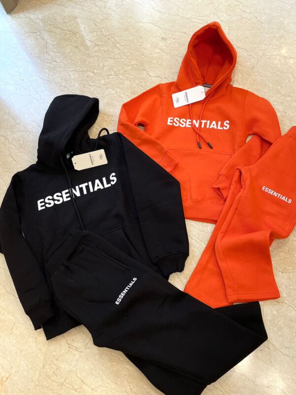 ESSENTIALS EXCLUSIVE TRACKSUIT FOR KIDS