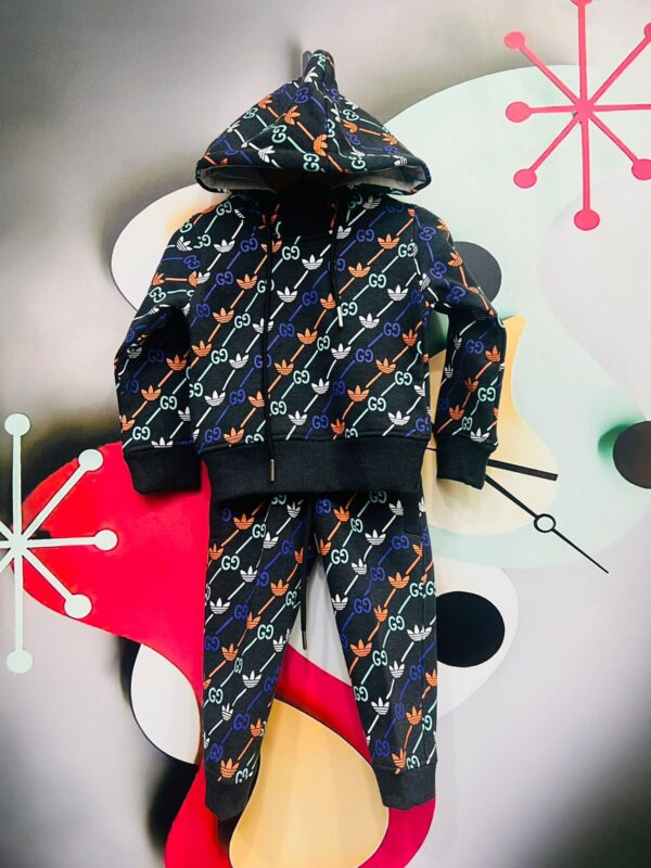 HOODIE TRACKSUIT FOR KIDS