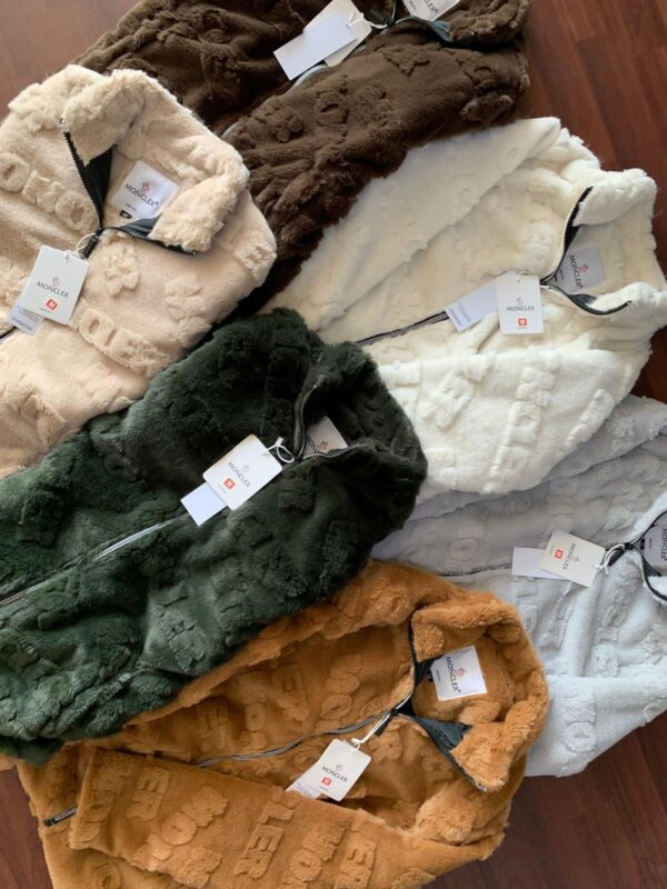 IMPORTED ZIPPER SWEATSHIRTS