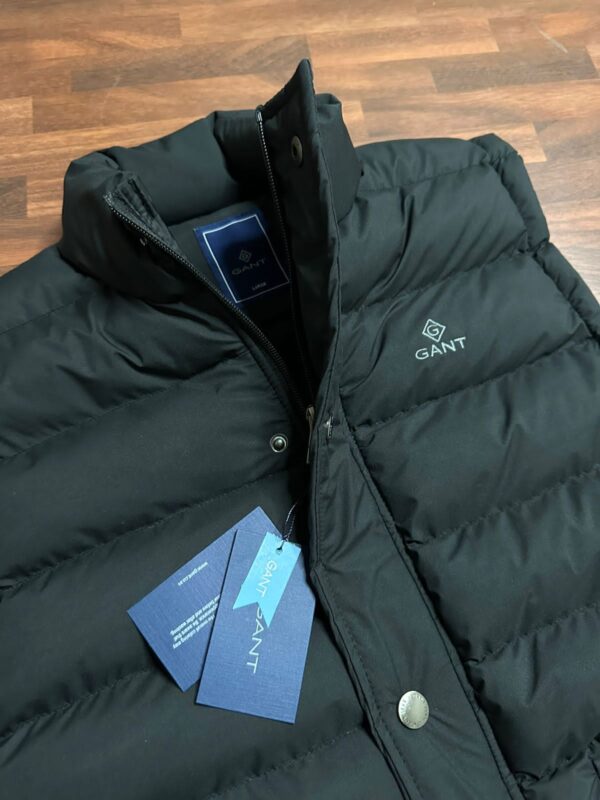 EXCLUSIVE ZIPPER TRACKSUIT
