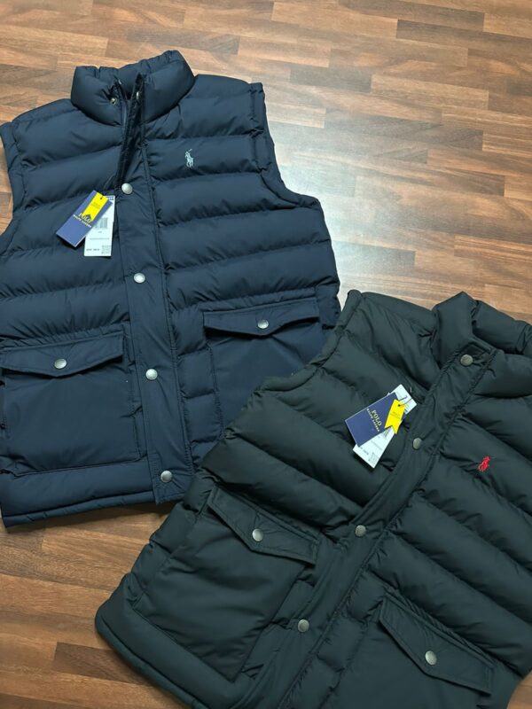 EXCLUSIVE ZIPPER TRACKSUIT