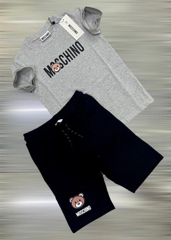MOSCHINO T-SHIRT WITH SHORTS SET