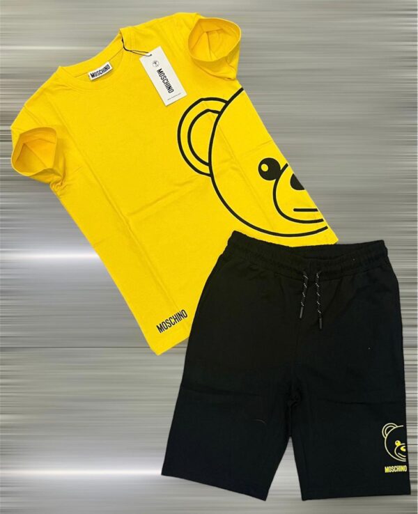 MOSCHINO T-SHIRT WITH SHORTS SET