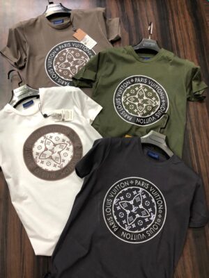 LOUIS VUITTON  ROUND NECKS TSHIRT