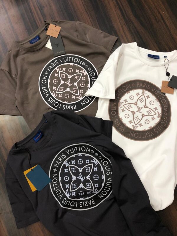 LOUIS VUITTON  ROUND NECKS TSHIRT
