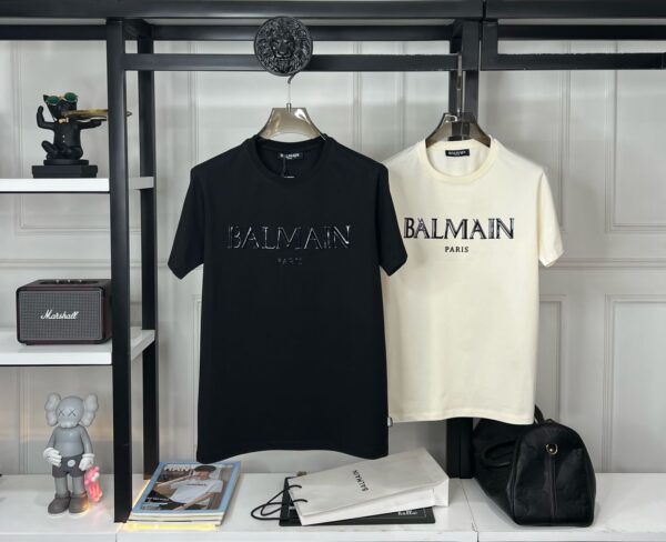 BALMAIN  T-SHIRT