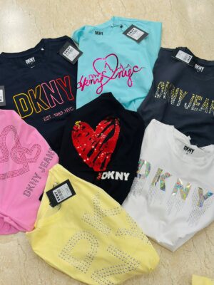 DKNY TSHIRT