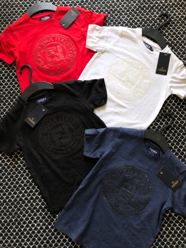 FENDI ROUND NECK  SHORTS SLEEVES TSHIRT