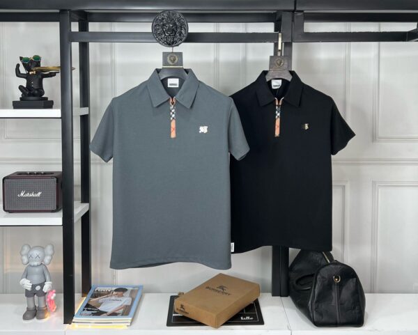 BURBERRY  T-SHIRT