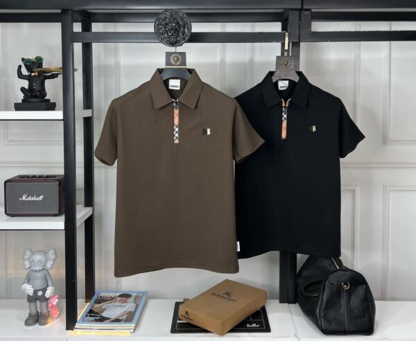 BURBERRY  T-SHIRT
