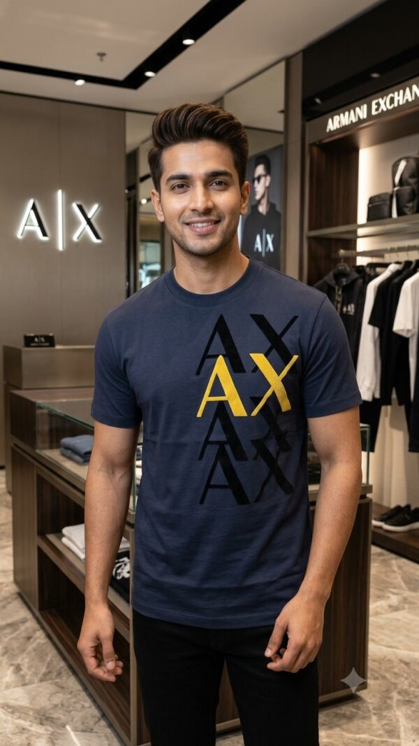 EXCLUSIVE ROUND NECK T-SHIRT COLLECTION